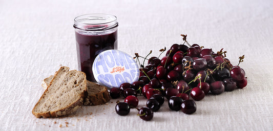 Confiture de cerises au romarin