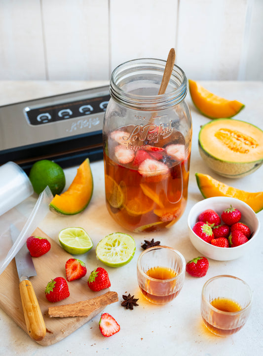 Rhum arrangé fraise-melon-cannelle sous-vide